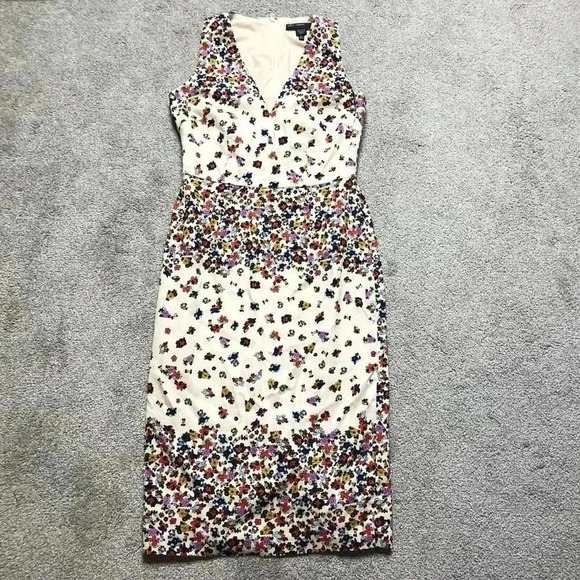 Maggie London Pencil Dress V Neckline - Picture 1 of 10